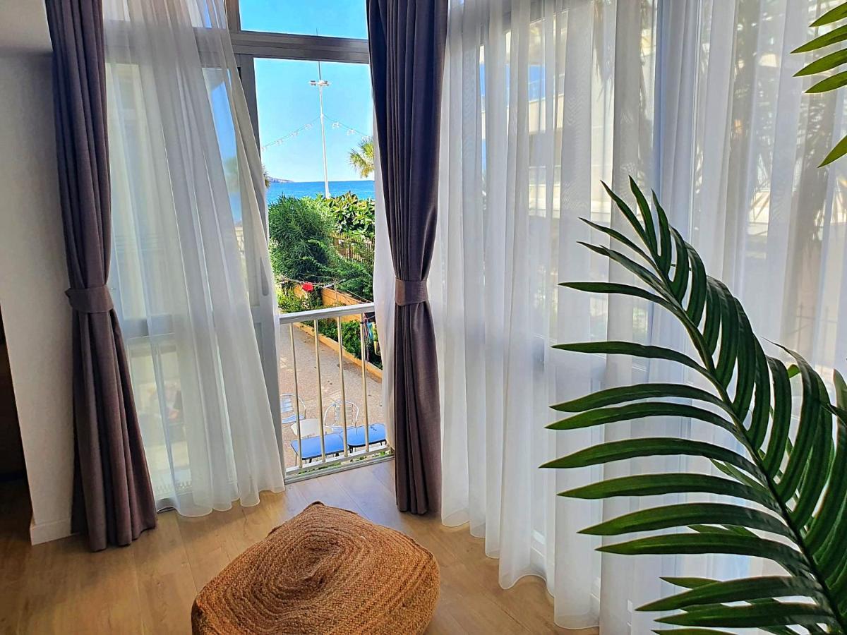First Line Beach Beautiful Two Bedrooms Benidorm Exteriör bild