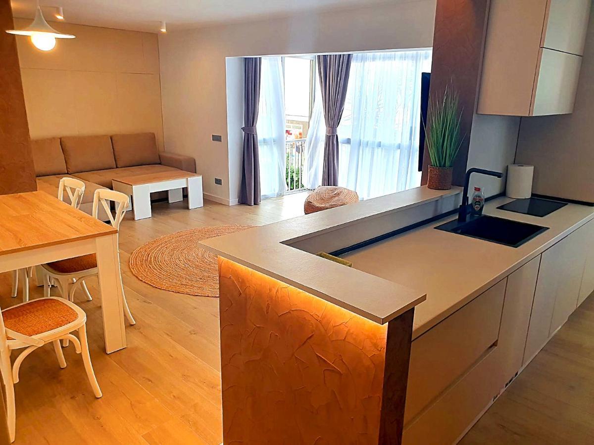 First Line Beach Beautiful Two Bedrooms Benidorm Exteriör bild