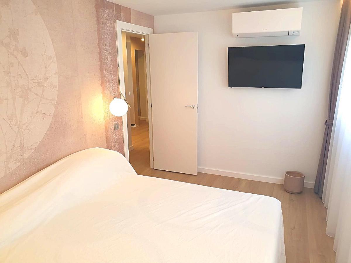 First Line Beach Beautiful Two Bedrooms Benidorm Exteriör bild